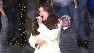 Idina Menzel  Show Yourself Frozen 2 Live at Saks Fifth Avenue [upl. by Allebasi]