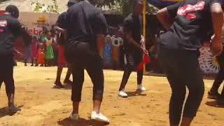 Hawa wanafunzi ni noma dancing style yao muheza high school fema club [upl. by Bunting358]