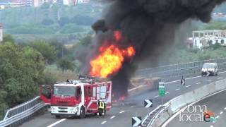 Incendio tir autostrada A14 [upl. by Percy]