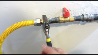 How to remove Gas Hose Pipe Fittings  Gas Cylinder Pipe Kaise Lagaye  Gas Pipe Installation 250820 [upl. by Htelimay273]