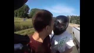 🔞😱EMBROUILLE SUR LA ROUTE 😱 automobiliste VS motard 🔞 [upl. by Naicad]