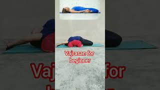 Vajrasana for beginners karoyograhonirog yogasehihogafatloss selflove selfcare reducebellyfat [upl. by Alhak]