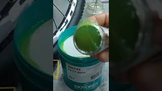 cómo llenar una grasera con grasa motorex verde TRUCO graseras en venta [upl. by Gutow]