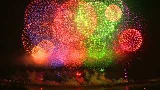 長岡花火大会2012年2日間の総集編 The Nagaoka Fireworks Festival is the most beautiful in japan [upl. by Yevrah]