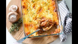 Cottage Pie ovenschotel met aardappel en gehakt  Recept  Bettys Kitchen [upl. by Adlesirc]