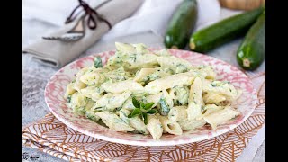 Pasta con zucchine e philadelphia [upl. by Ayotol]