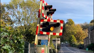 Halloween Special 🎃 Warbling Alarm amp tone at Sherborne level crossing Dorset [upl. by Salvay]