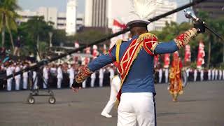 Kirab Merah Putih Drumband Akademi TNI dan Akademi Kepolisian di Monas Ta 2024 [upl. by Trow]