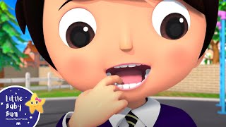 Wobbly Tooth Song V2  Best Baby Songs  Kids Cartoon  Nursery Rhymes  Little Baby Bum [upl. by Piers]