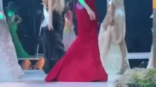 AUDIENCE FANCAM Gazini Ganados during the Evening Gown competition  Miss Universe 2019 [upl. by Stelle]