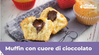 MUFFIN CON CUORE DI CIOCCOLATO Ricetta facilissima [upl. by Yelssew130]