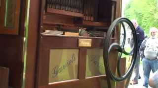 Draaiorgel quotZwarte Dorusquot 19052013 deel4 [upl. by Fiester]