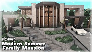 BLOXBURG Modern Summer Family Mansion Speedbuild  Roblox House Build [upl. by Celestia]