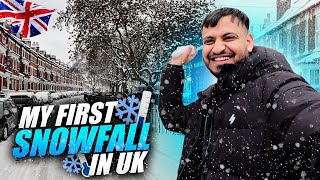 MY FIRST SNOWFALL IN Birmingham Uk 🇬🇧❄️☃️ [upl. by Ttehc]