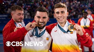 Spain beats France for gold in mens Olympic soccer final [upl. by Anyek430]