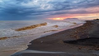 El Mar Embravecido debido a la Dana causa estragos en la Playa de Benajarafe [upl. by Tallbot266]