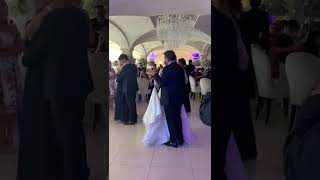 😭 Il gesto del papà della sposa 🥹💗 shorts matrimonio wedding abitodasposa vestitodasposa [upl. by Ihsir]