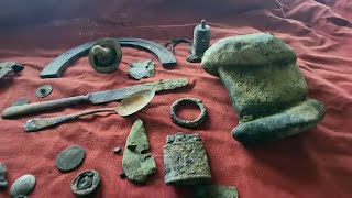 Metal Detecting Underwater Coins And Relics [upl. by Marchese]