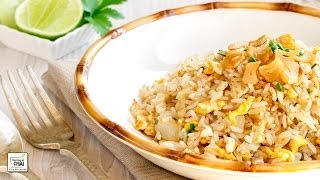 Receta fácil de Arroz frito con ajo quotKhao Pad Kratiamquotข้าวผัดกระเทียม [upl. by Adnesor267]