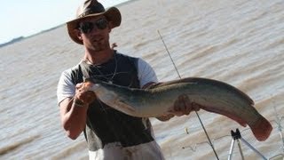 Vaal Dam Bank Angling  Catching Carp amp Barbel In Tough Conditions [upl. by Mallis673]