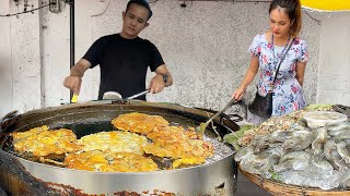 Amazing Pad Thai amp seafood omelette 15 cooked by Hard working father chef  Thai street food [upl. by Hecker133]