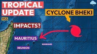 Strong Cyclone Impact Mauritius amp Réunion Bheki Tropical Weather Update [upl. by Orodisi]