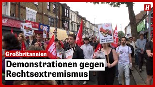 Demonstrationen gegen Rechtsextremismus in vielen britischen Städten [upl. by Anaile]