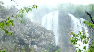 Schönste Wasserfälle Regen Wasserfall Nationalpark Plitvicer Seen Plitvička jezera Plitvice Kroatien [upl. by Nadaha]