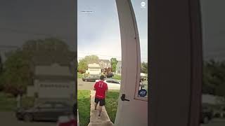 A pizza delivery drivers quick thinking ends a highspeed chase in Pennsylvania [upl. by Karlyn]