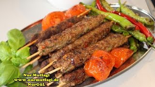 Tavada Sis Kebab tarifi  Nurmutfagi tarifleri [upl. by Damas]