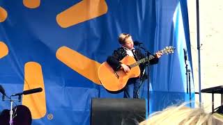 The Walmart Yodeling Mason Ramsey Performance at Walmart in Harrisburg IL [upl. by Mohun]