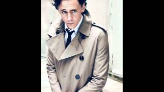 The Red Necklace  Read by Tom Hiddleston  CD 4 Track 4 [upl. by Ladnar]