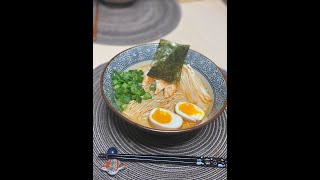 Comment faire des Ramen Episode 2  le bouillon [upl. by Kolnos511]