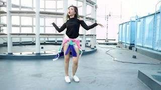 Chungha Why Dont You Know short cover in Collaboration with Zeca Watches [upl. by Anaderol]