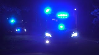 Primeur Onopvallende politie OvDG en 2x ambulances met spoed naar en van een MMT inzet [upl. by Aynotal947]