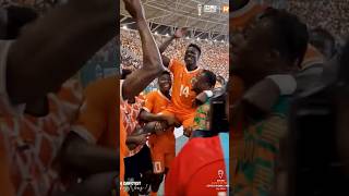 Diakité oumar le wrou wrou ovationné par les supporteurs ivoiriens can2023 footballshorts viral [upl. by Dnomasor]