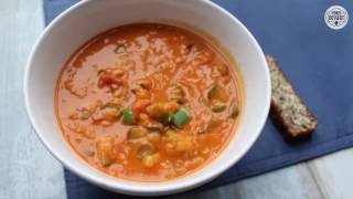 SCHNELLES FITNESS REZEPT  Gesunde KokosLinsensuppe FitnessDessertde [upl. by Thomasin]