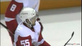 Ryane Clowe Gets Kronwalled 050811 [upl. by Dibb551]