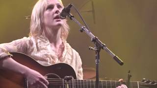 quotRambling Manquot Laura Marling  Paris Avril 2017 [upl. by Nednarb]