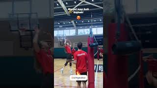 Böyle Manşet Maçı Gördünüz Mü fileninsultanları voleybol [upl. by Yenahteb929]