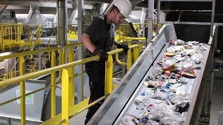 Recycling plastics – Resource efficiency with an optimized sorting method [upl. by Aihpled]