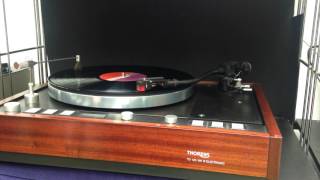 Thorens TD 126 III Speed [upl. by Somisareg445]