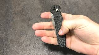 Benchmade 9401 Osborne Carbon Fiber Folding Knife [upl. by Hsiri]