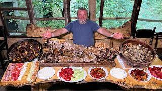 KRALJEVSKE PORCIJE MESA KOD MALIŠE Etno Krčma Đerinac DRAGULJ SRPSKOG UGOSTITELJSTVA 🥩 [upl. by Grania482]