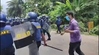 বরিশাল বিশ্ববিদ্যালয়ে পুলিশের আত্মসমর্পণ । [upl. by Anitirhc]