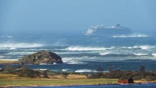 Norway Emergency services evacuate 1300 passengers from cruise ship [upl. by Winifield892]