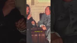 1960年，贺龙元帅向毛主席汇报工作。历史 历史人物 贺龙 毛主席 老照片 老照片的故事 [upl. by Ramel]