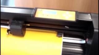 Plotter MH 721 FESMO  Corte de vinil [upl. by Llevaj113]