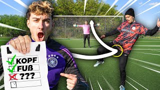 MIT JEDEM KÖRPERTEIL EIN TOR SCHIEßEN LUCAS vs LARS FUßBALL CHALLENGE [upl. by Eliot781]