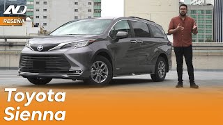 Toyota Sienna  Ahora es híbrida ¿Eso es bueno  Reseña [upl. by Roldan863]